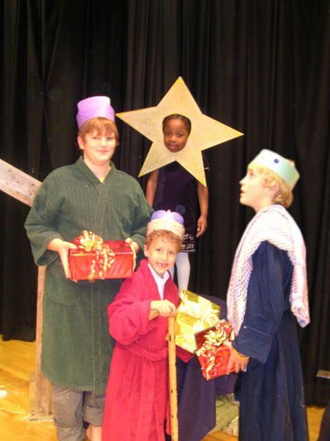 21_wisemen_follow_starjpg